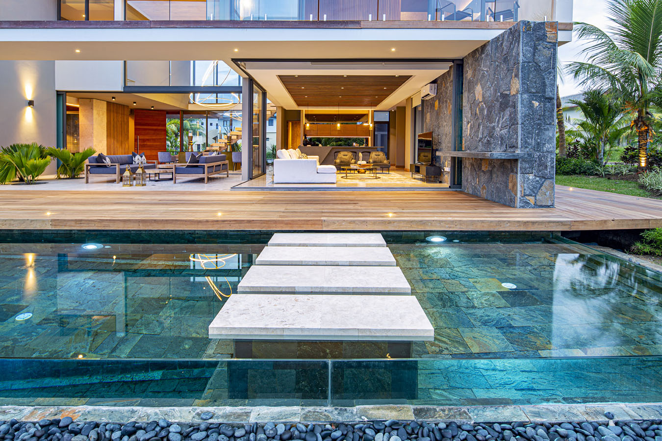 5 Bedroom Villa at the Balise Marina For Sale in Mauritius Luxury