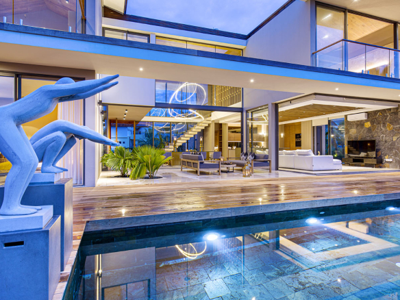 5 Bedroom Villa at the Balise Marina For Sale in Mauritius Luxury