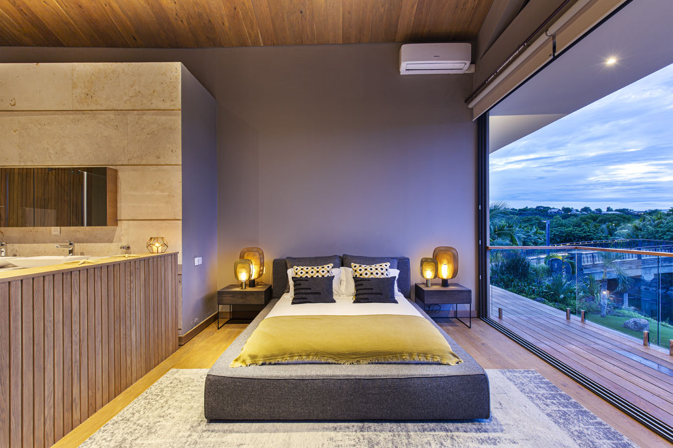 5 Bedroom Villa at the Balise Marina For Sale in Mauritius Luxury