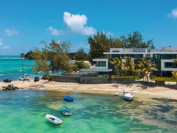 Beachfront Apartment For Rent Mauritius