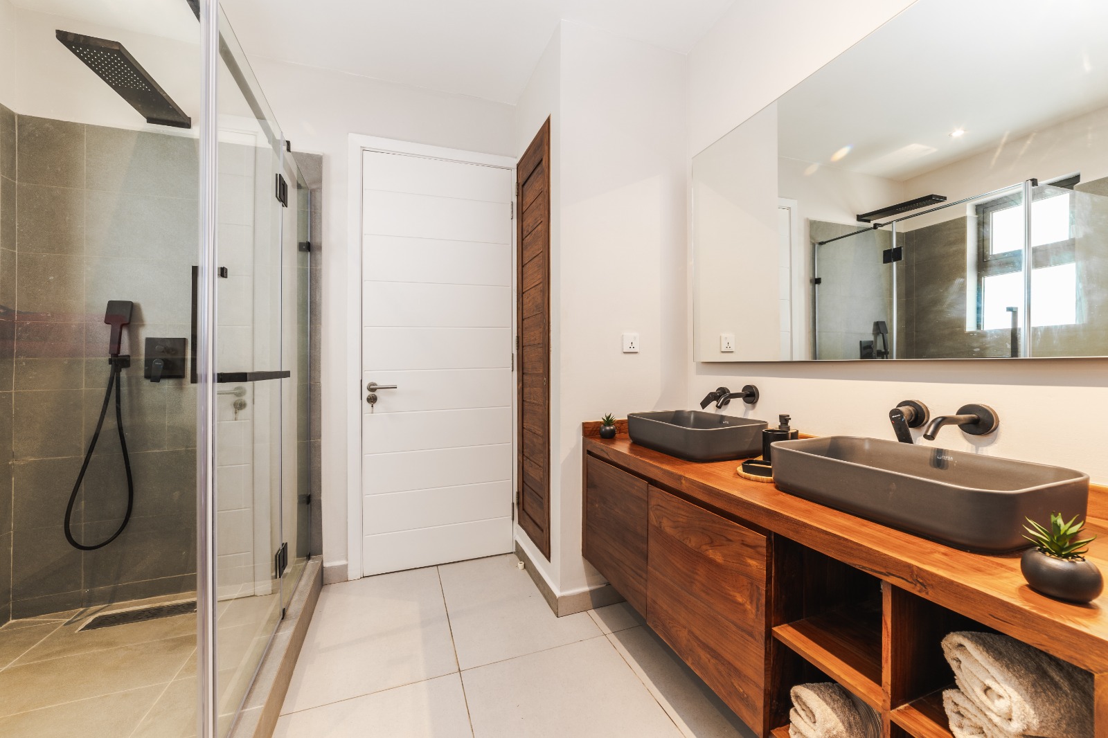 Penthouse – Poste Lafayette, Mauritius