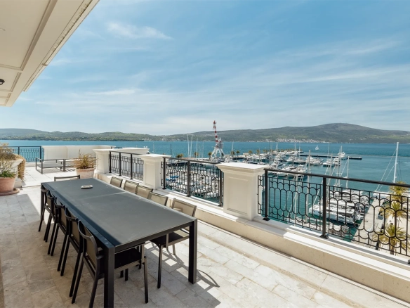 Penthouse – Porto Montenegro, Montenegro