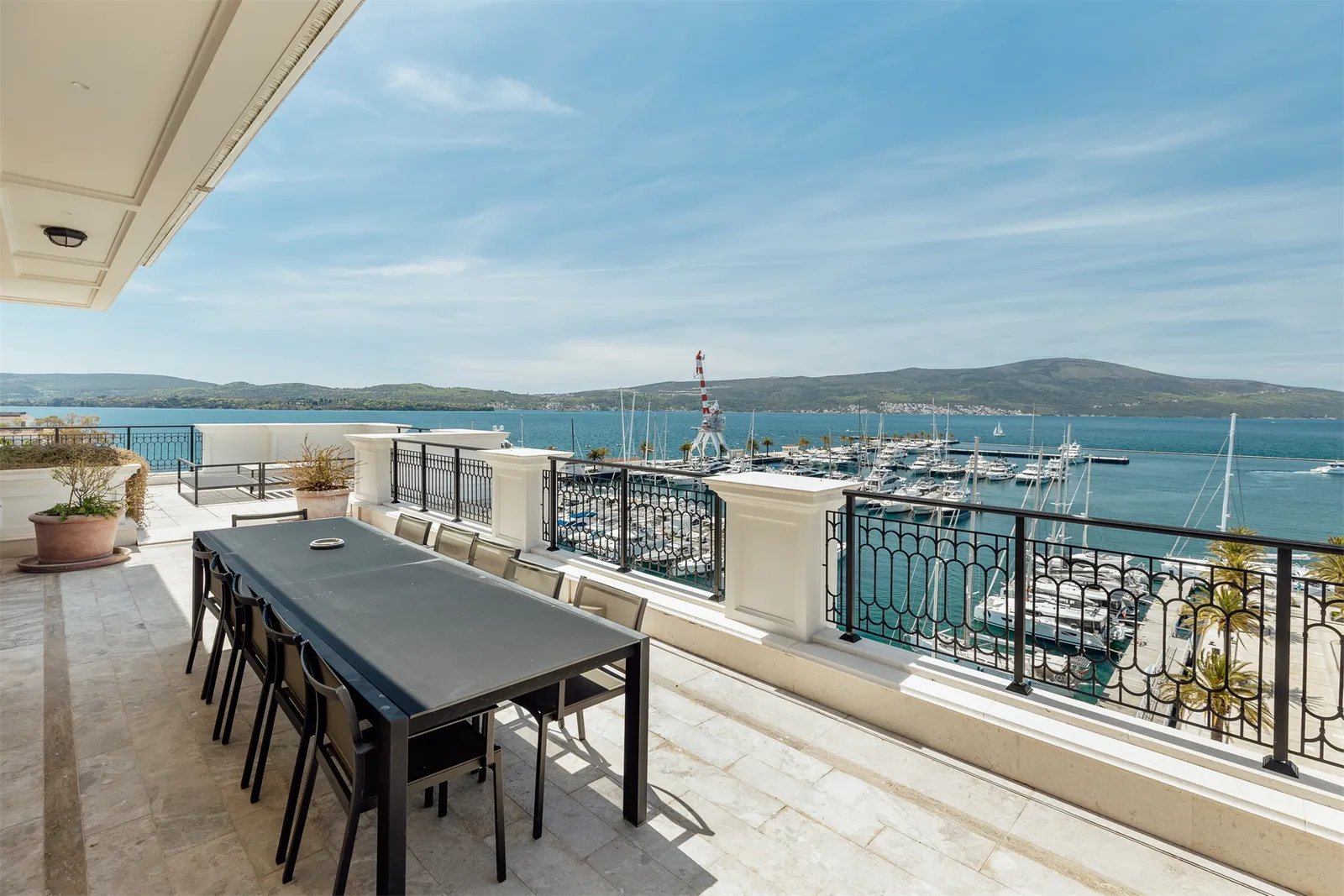 Regent Porto Montenegro Penthouse Penthouse – Porto Montenegro, Montenegro