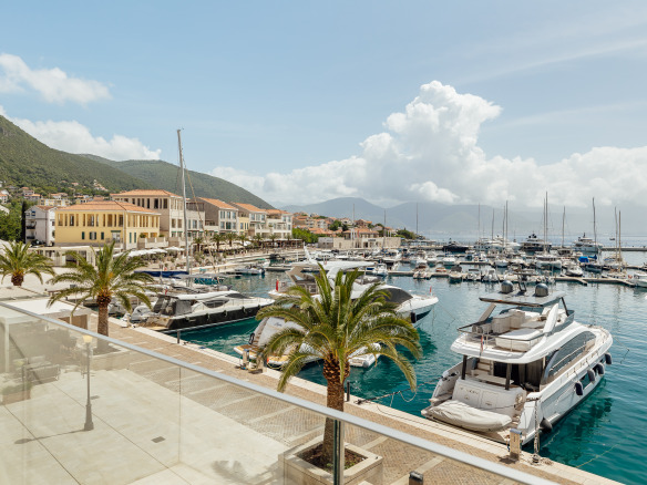 Duplex – Portonovi, Montenegro