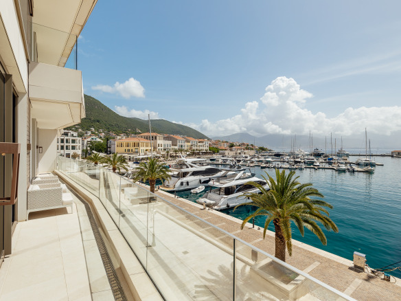 Duplex – Portonovi, Montenegro