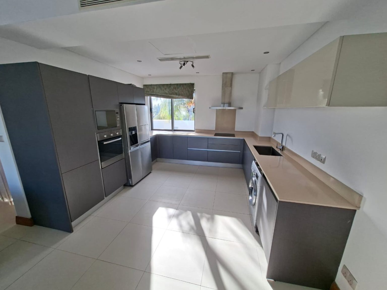 Penthouse – Belle Mare, Mauritius
